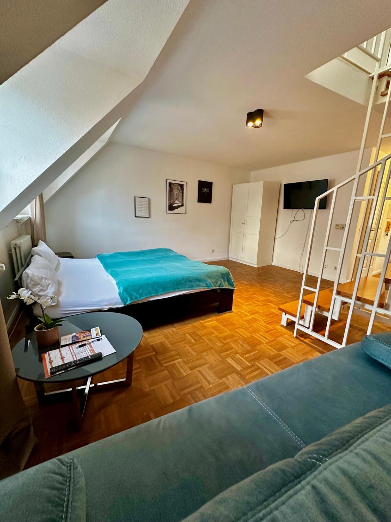 Hirsch Appartements Baden-Baden Luaran gambar