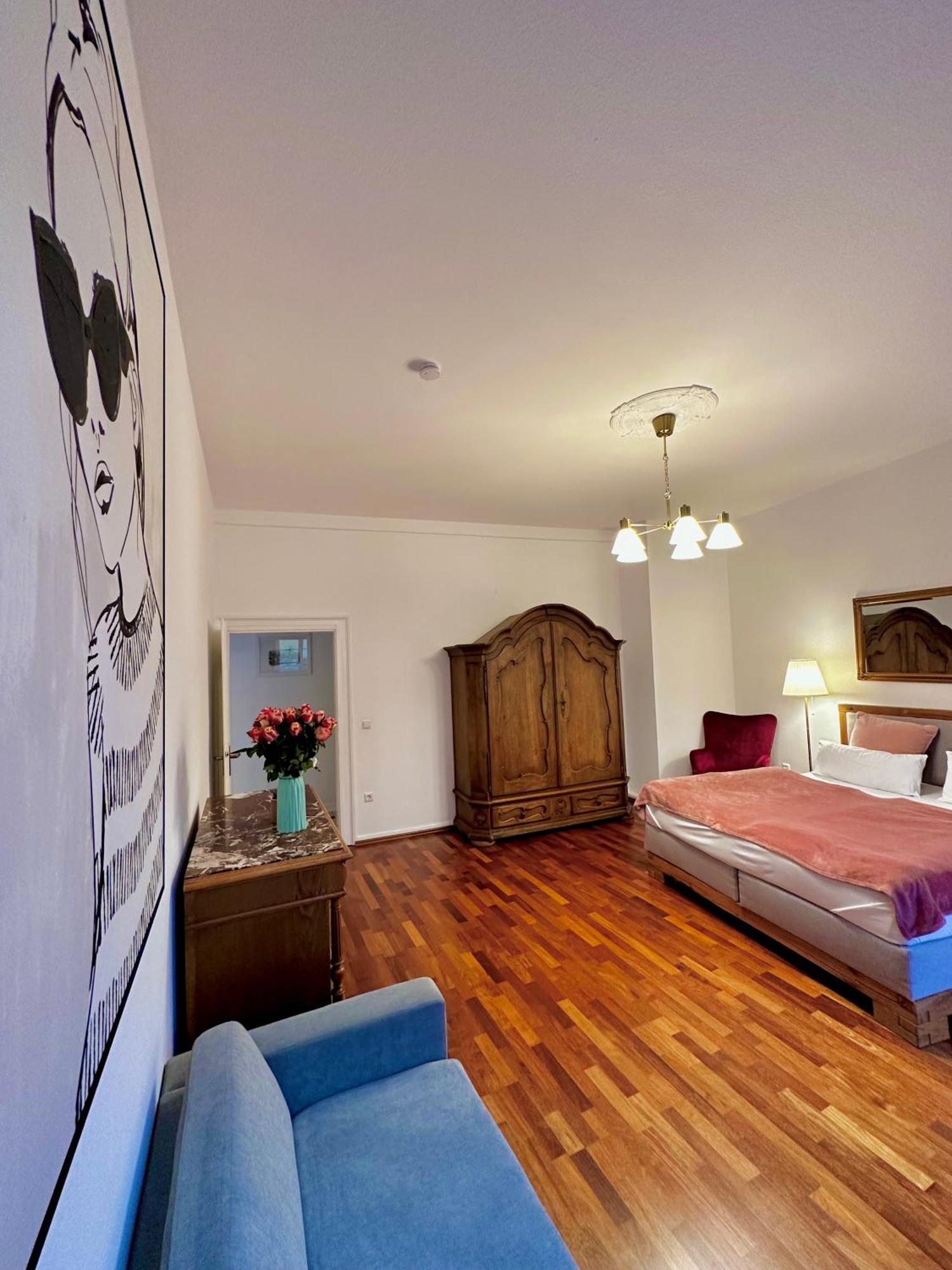 Hirsch Appartements Baden-Baden Luaran gambar