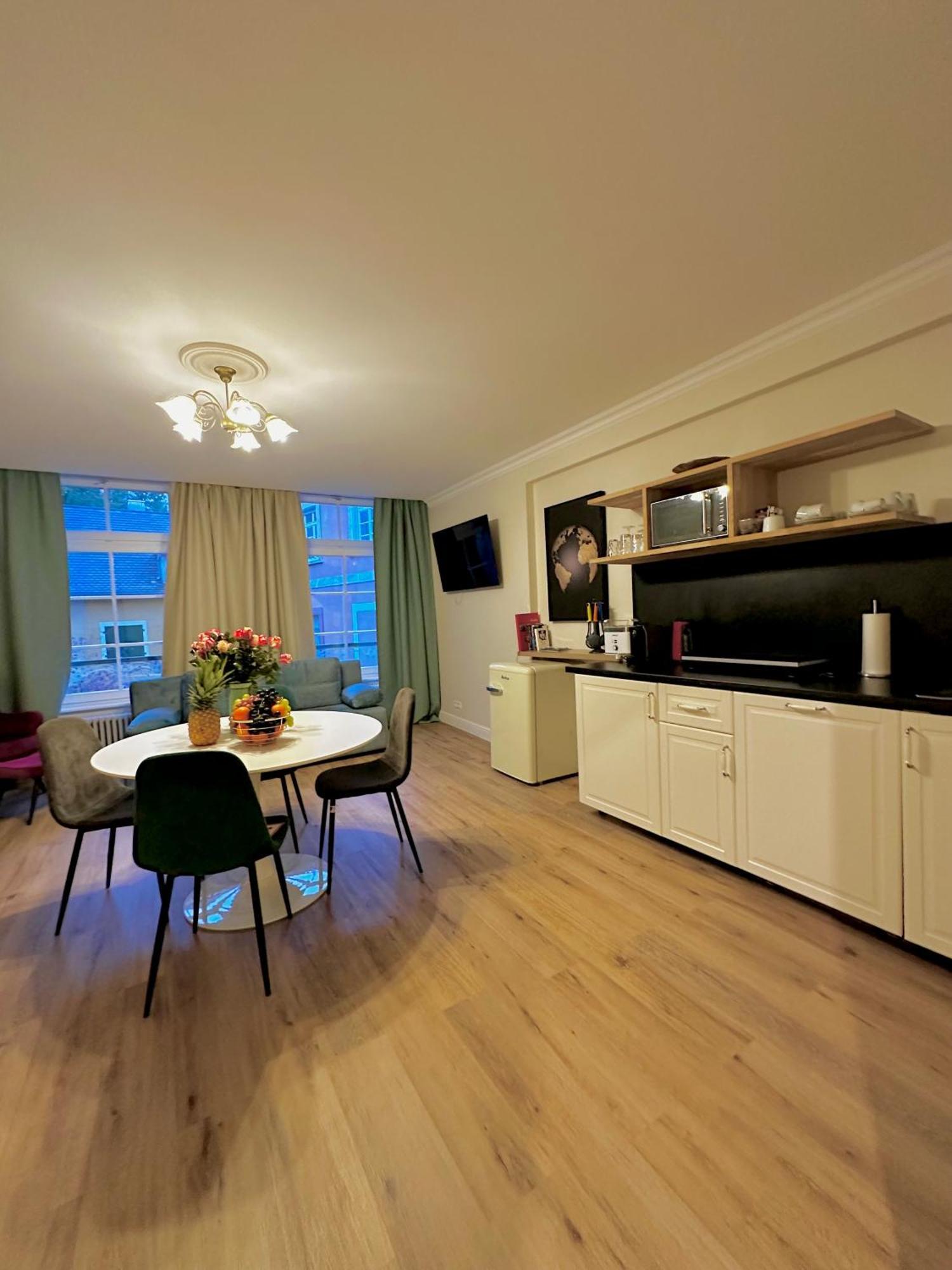 Hirsch Appartements Baden-Baden Luaran gambar